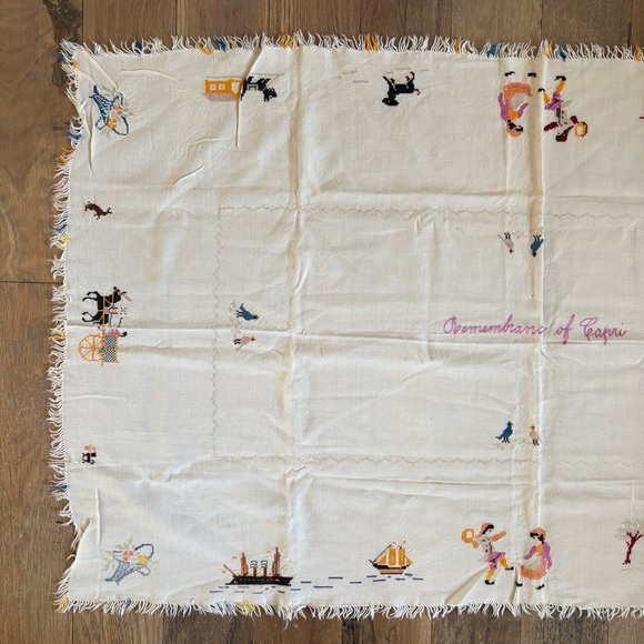 Embroidered Capri Fringe Linen Decor Country Horse and Carriage Design Stitched - Picture 15 of 15